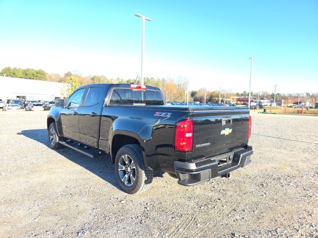2017 Chevrolet Colorado Z71 photo 3