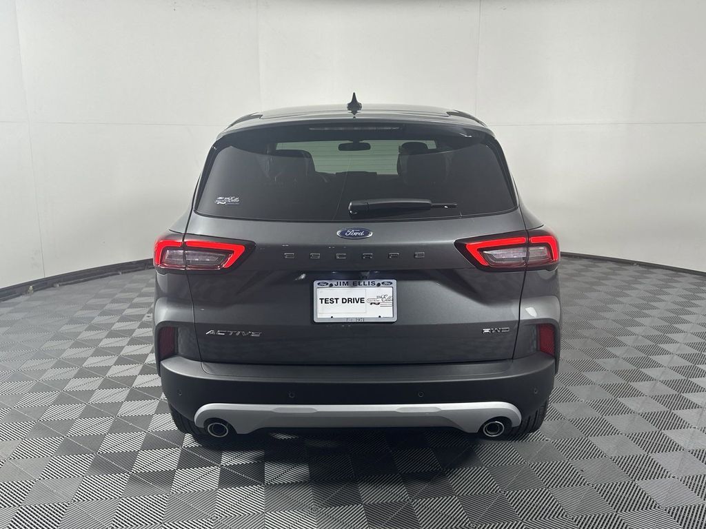 2025 Ford Escape Active photo 4