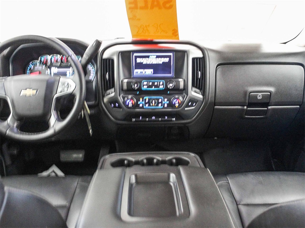 2015 Chevrolet Silverado LTZ photo 10