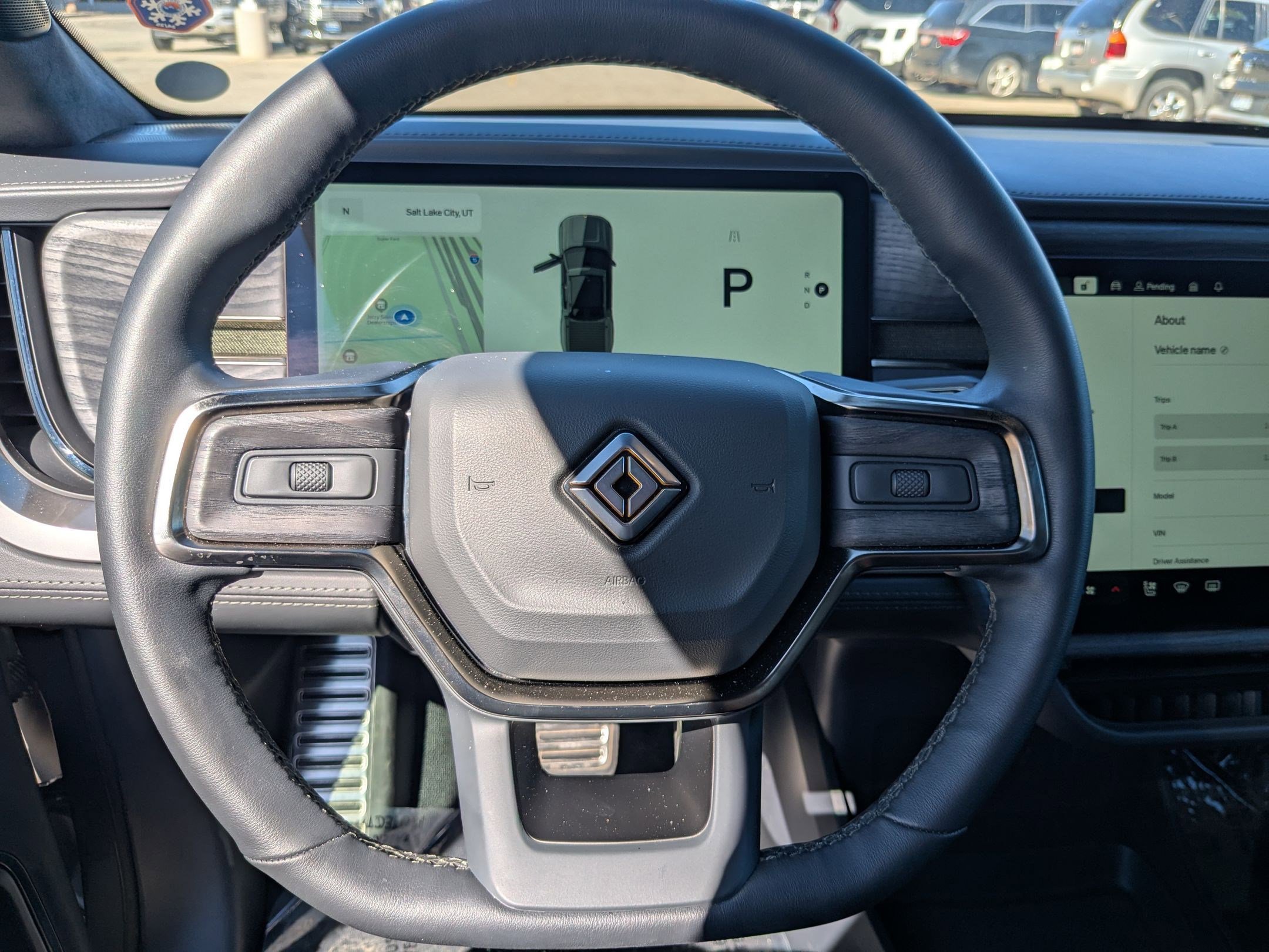 2022 Rivian R1T Adventure photo 12