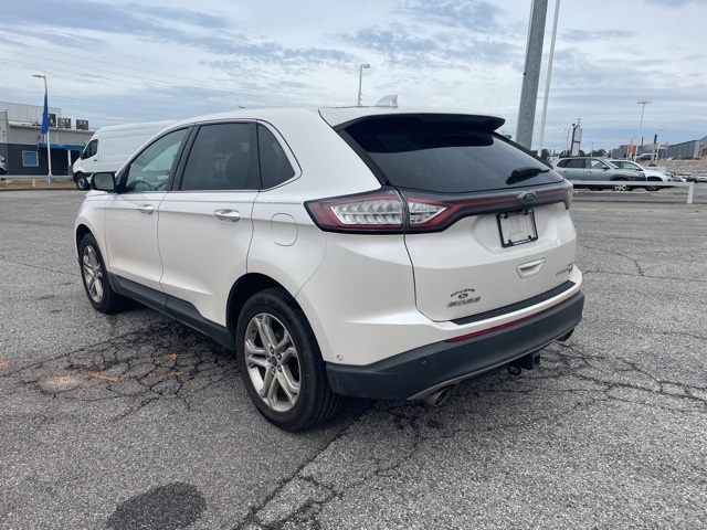2018 Ford Edge Titanium photo 4