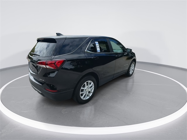 2023 Chevrolet Equinox LT photo 8