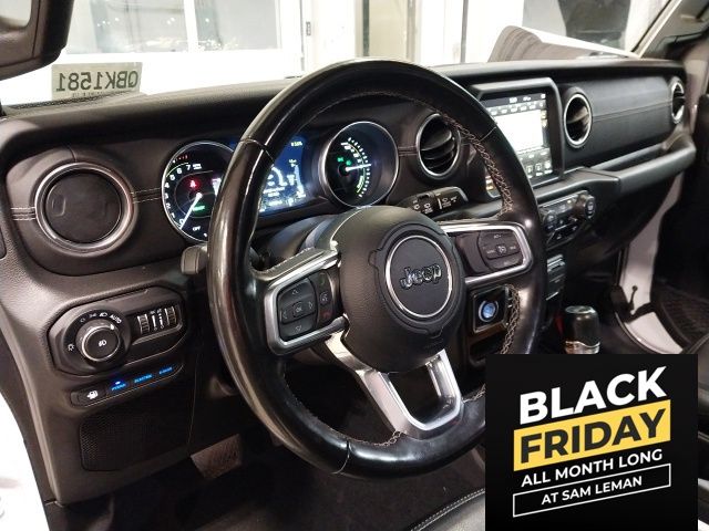 2022 Jeep Wrangler Unlimited Sahara 4xe photo 4