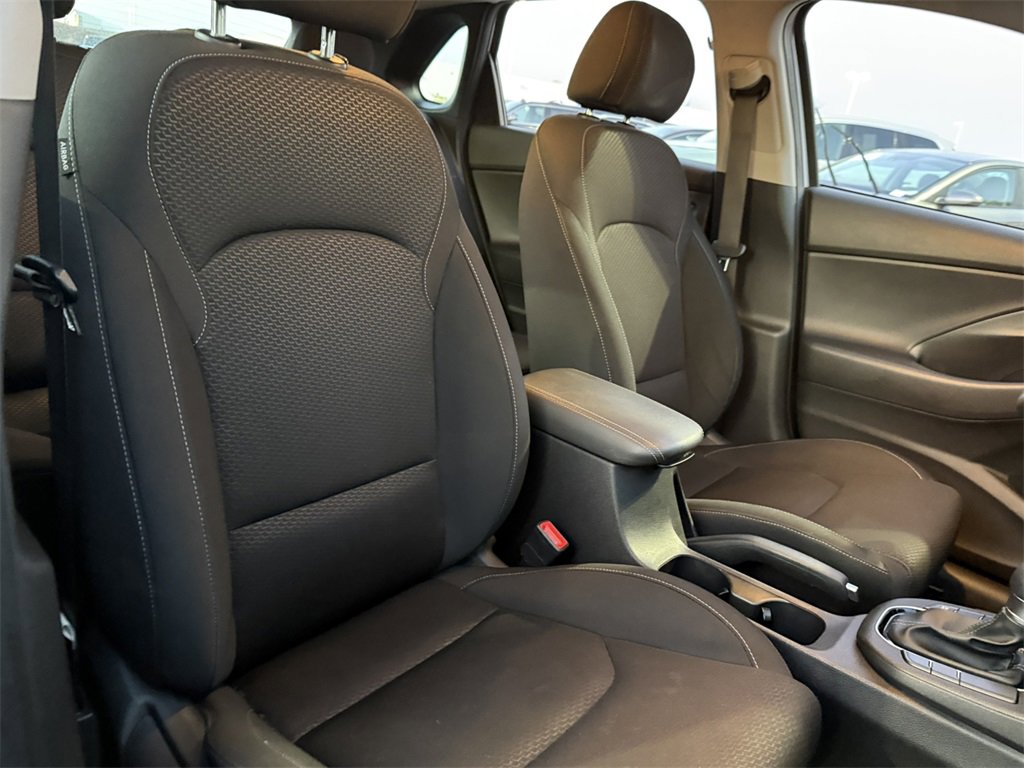 2020 HYUNDAI ELANTRA GT - Image 32