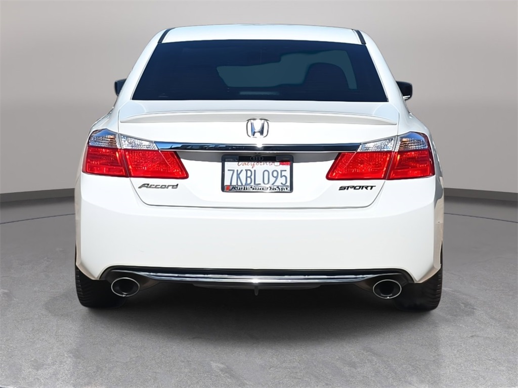 2015 Honda Accord Sport photo 3