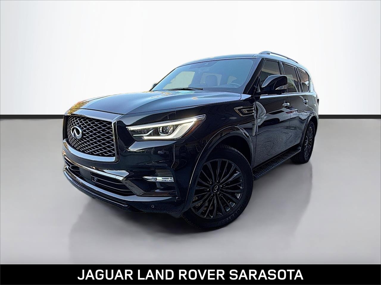 2024 INFINITI QX80 Sensory 4WD's photo