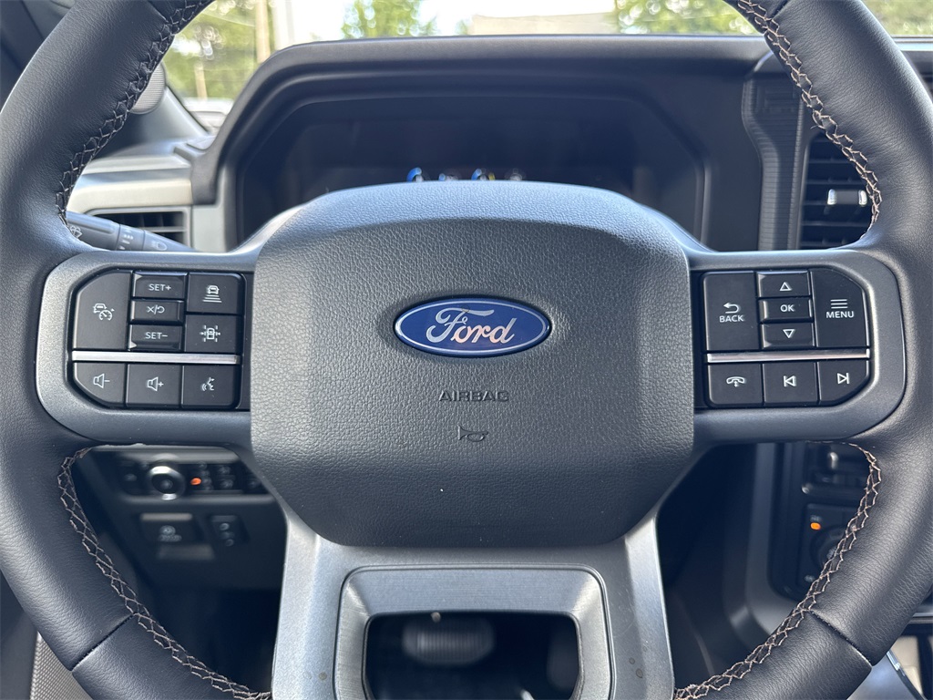 2025 Ford F-150 Lariat photo 27