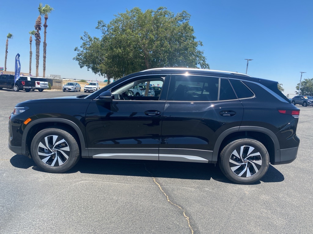 2025 Volkswagen Tiguan S photo 4