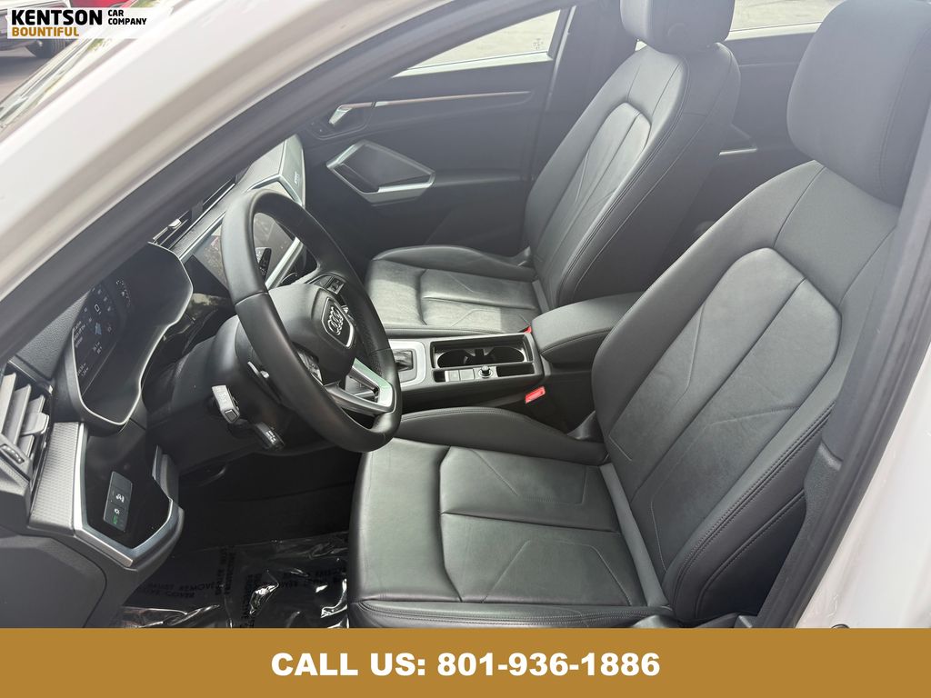2025 Audi Q3 S line Premium photo 28