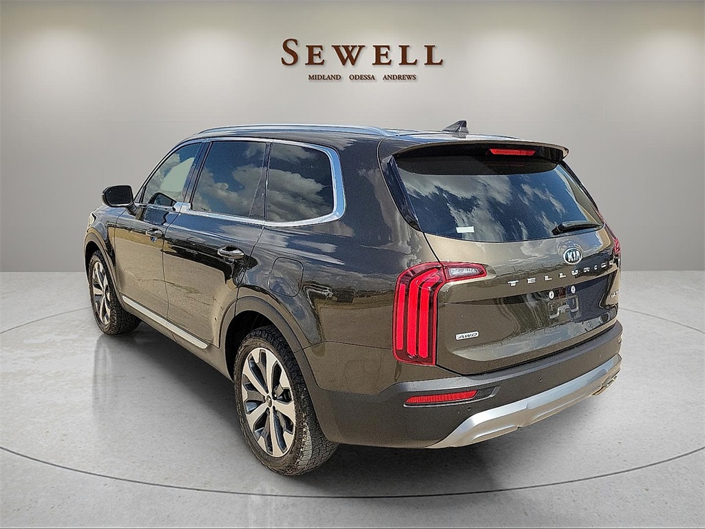 2021 Kia Telluride EX photo 3