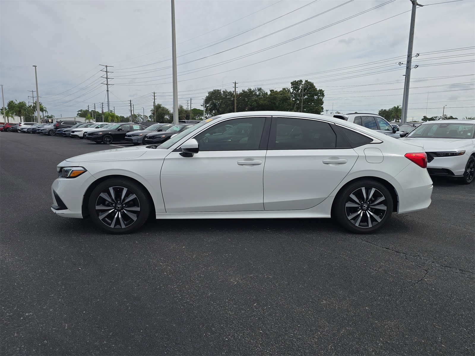 2023 Honda Civic EX photo 5