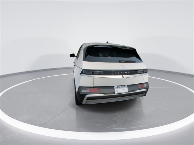 2025 Hyundai Ioniq 5 SE Standard Range photo 4