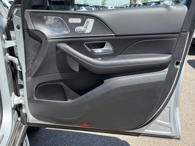 2021 Mercedes Benz GLS 450 4MATIC photo 27
