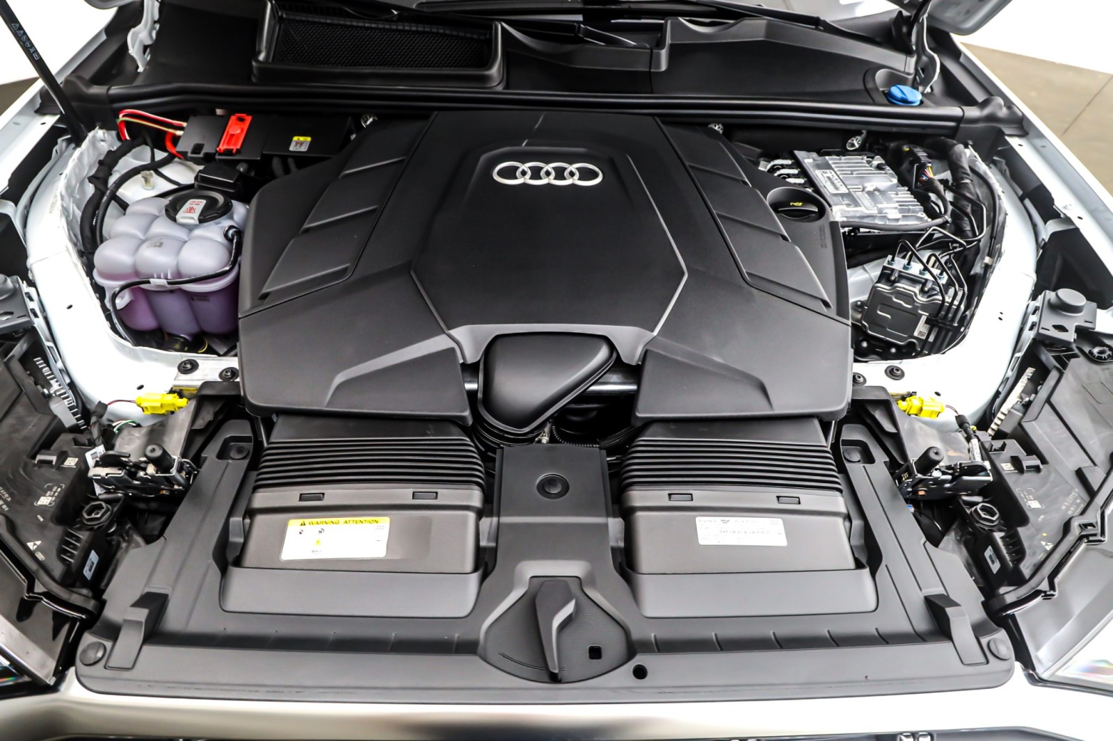 New 2025 Glacier White Metallic Audi Premium Plus 55 TFSI quattro image 11