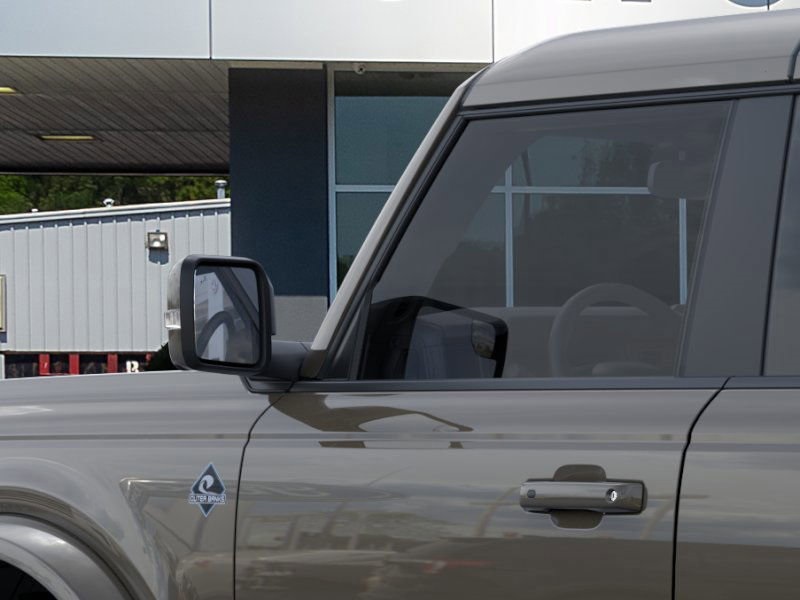 2025 Ford Bronco Outer Banks photo 13