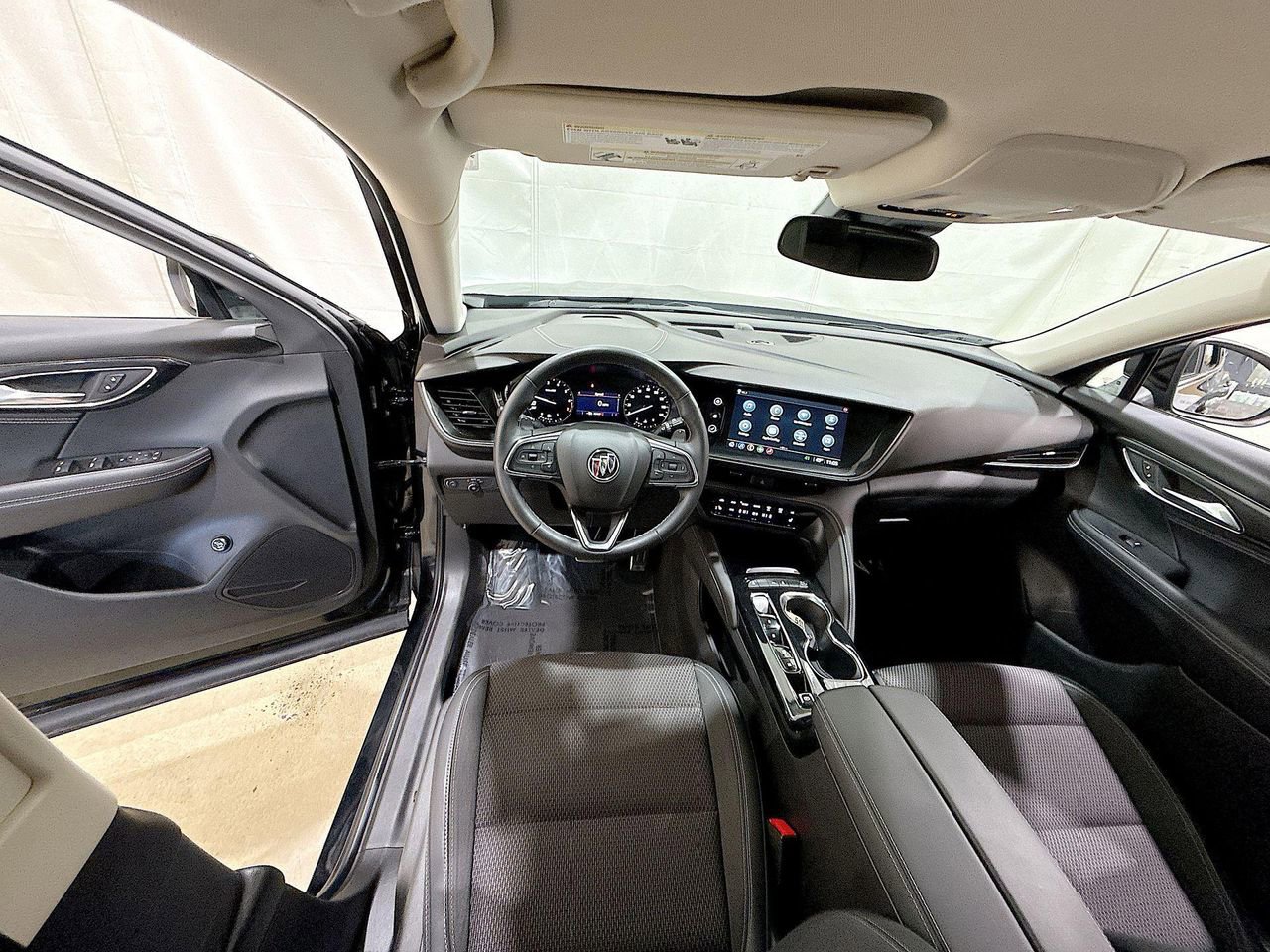 2022 Buick Envision Preferred photo 19