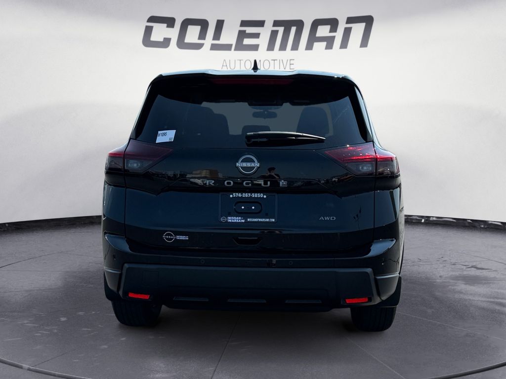 2026 Nissan Rogue S photo 4