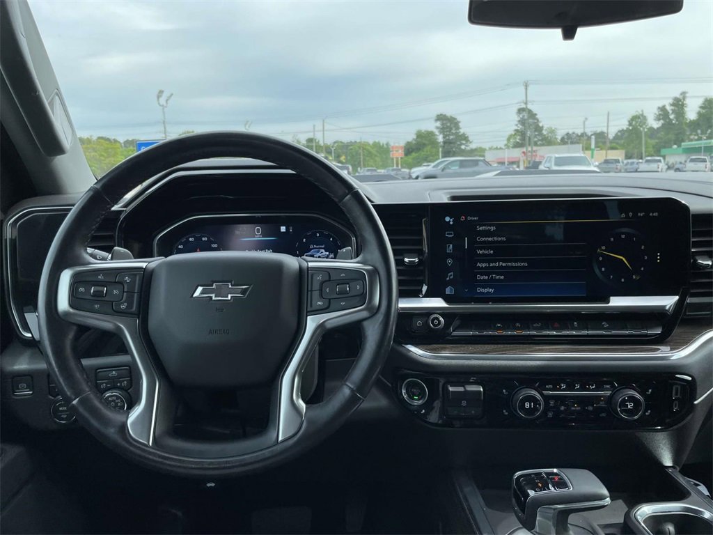 2023 Chevrolet Silverado 1500 LT Trail Boss photo 11