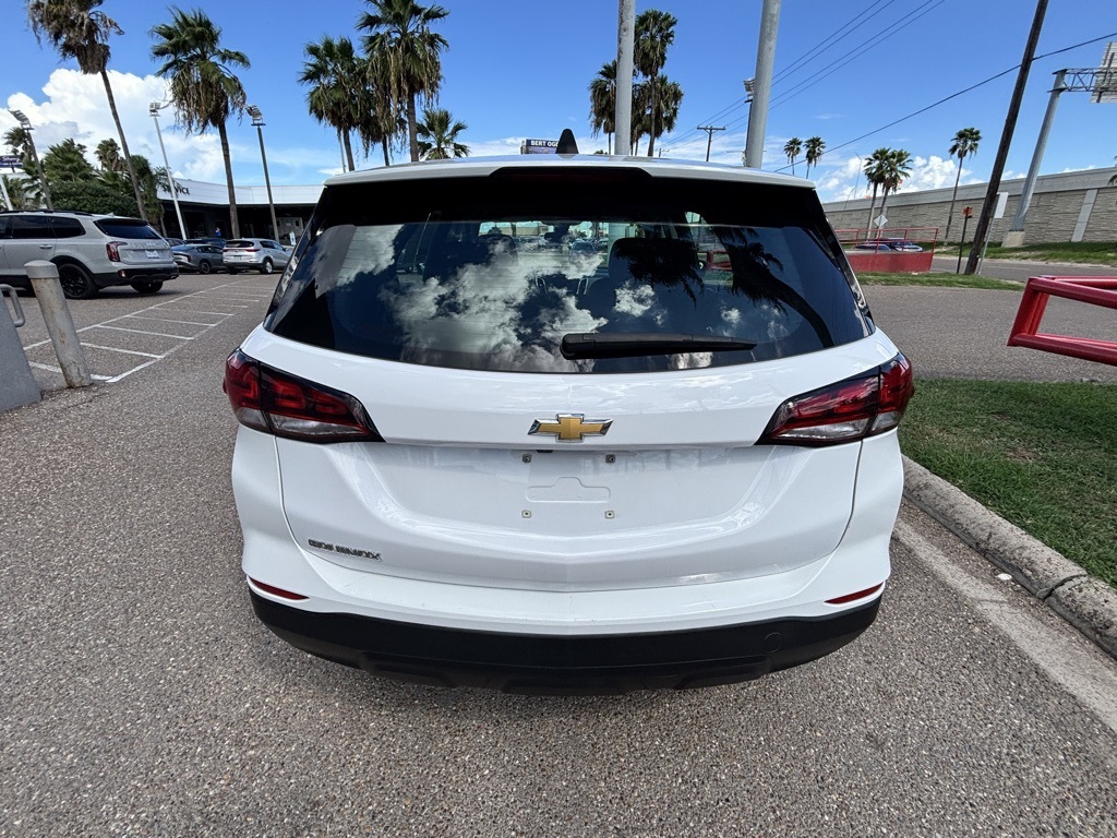 2023 Chevrolet Equinox LS photo 6