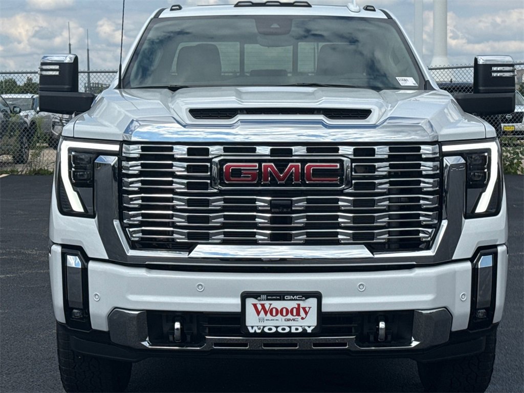 2026 Gmc Sierra 2500 Denali photo 3