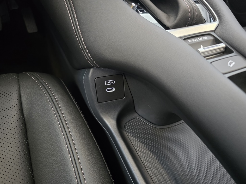 2026 Honda HR-V EX-L photo 26