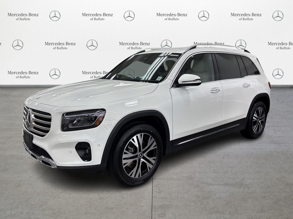 2025 Mercedes-Benz GLB Base's photo