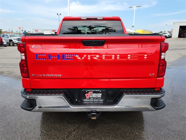 2023 Chevrolet Silverado 1500 LT photo 3