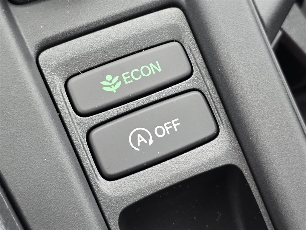2025 Honda Accord SE photo 7