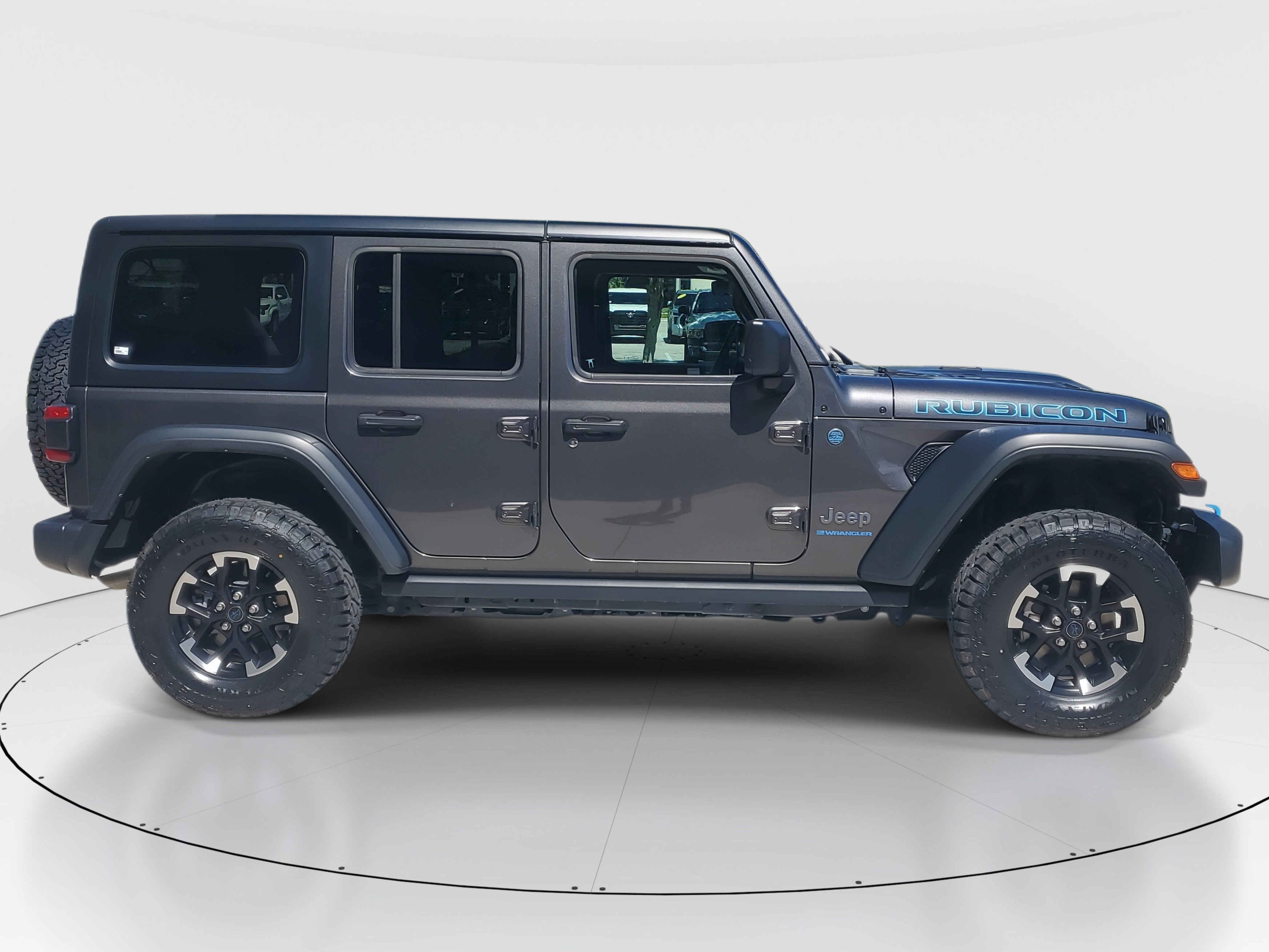 2024 Jeep Wrangler 4xe Rubicon photo 2