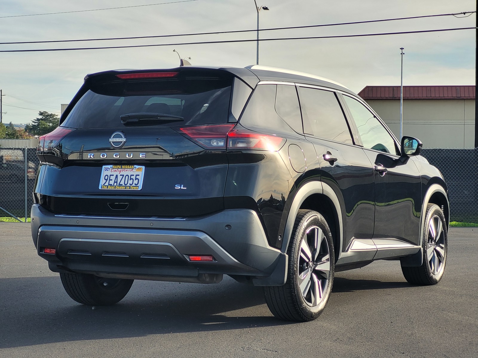 2022 Nissan Rogue SL photo 4