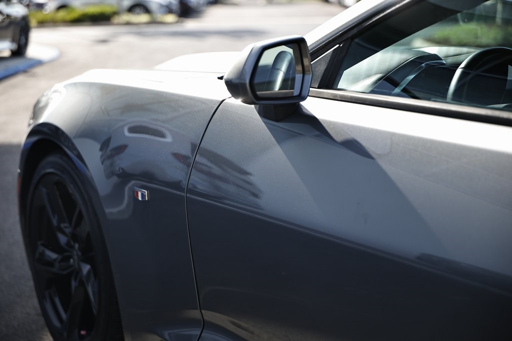 2022 Chevrolet Camaro 2LT photo 12