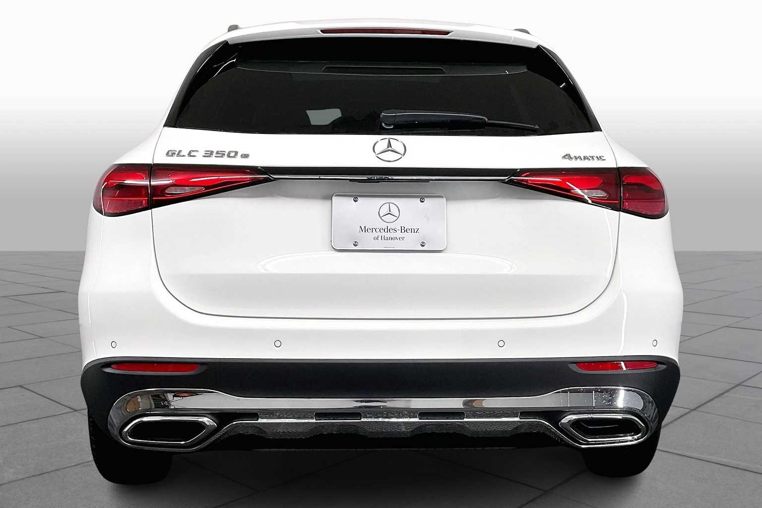 2025 Mercedes Benz GLC 350e 4MATIC photo 2