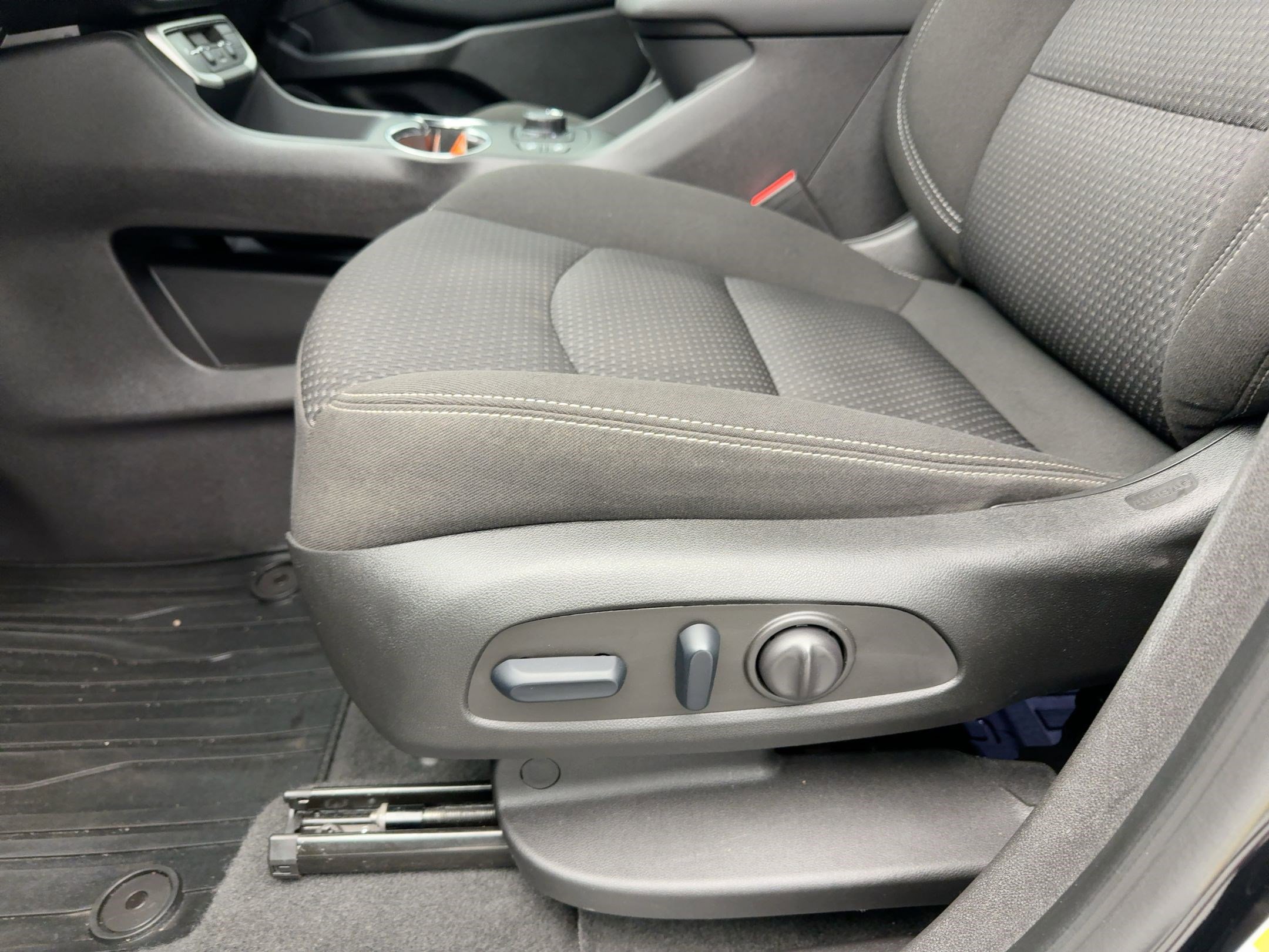 2024 Gmc Terrain SLE photo 13