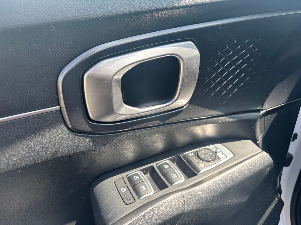 2021 Kia Sorento LX photo 15