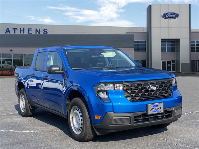 2025 Ford Maverick XL's photo