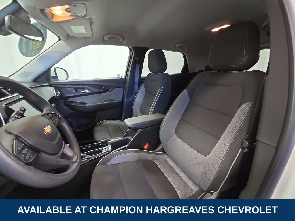 2022 Chevrolet Trailblazer LT photo 19