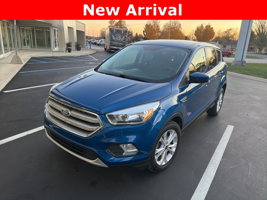 2017 Ford Escape Base's photo