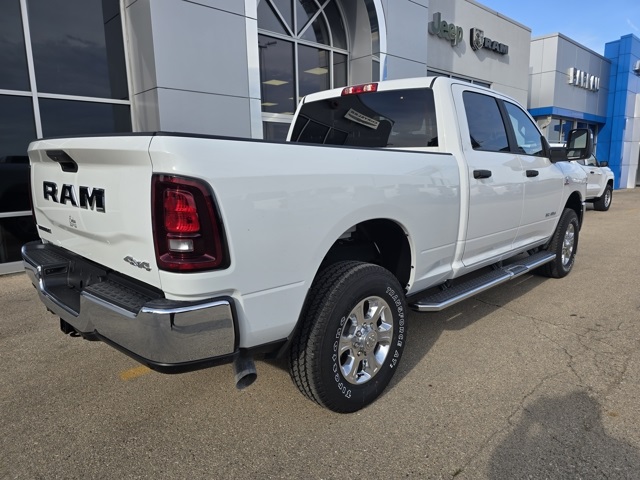 2025 Ram 2500 Big Horn photo 4