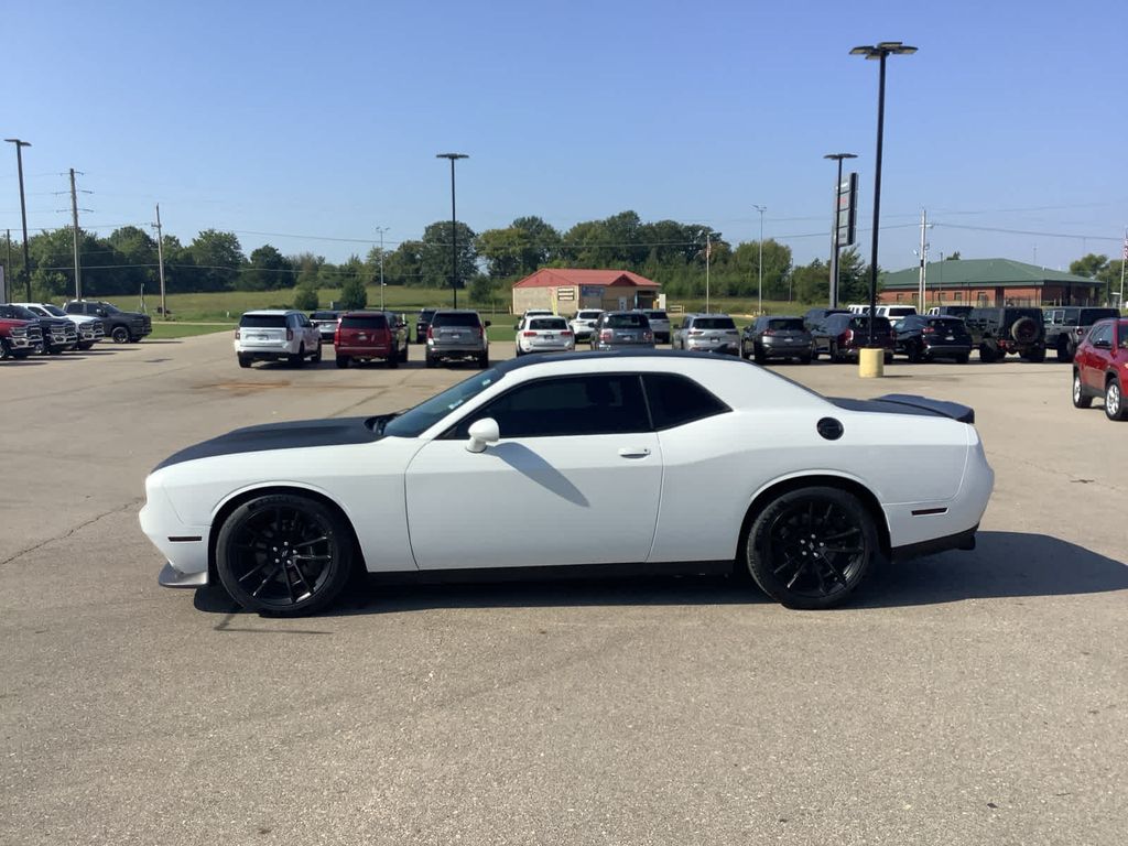 2021 Dodge Challenger R/T Scat Pack photo 4