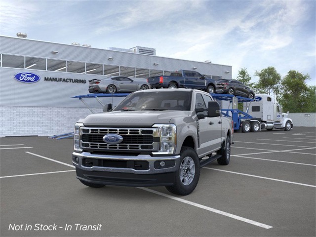2026 Ford F-250 XLT photo 2