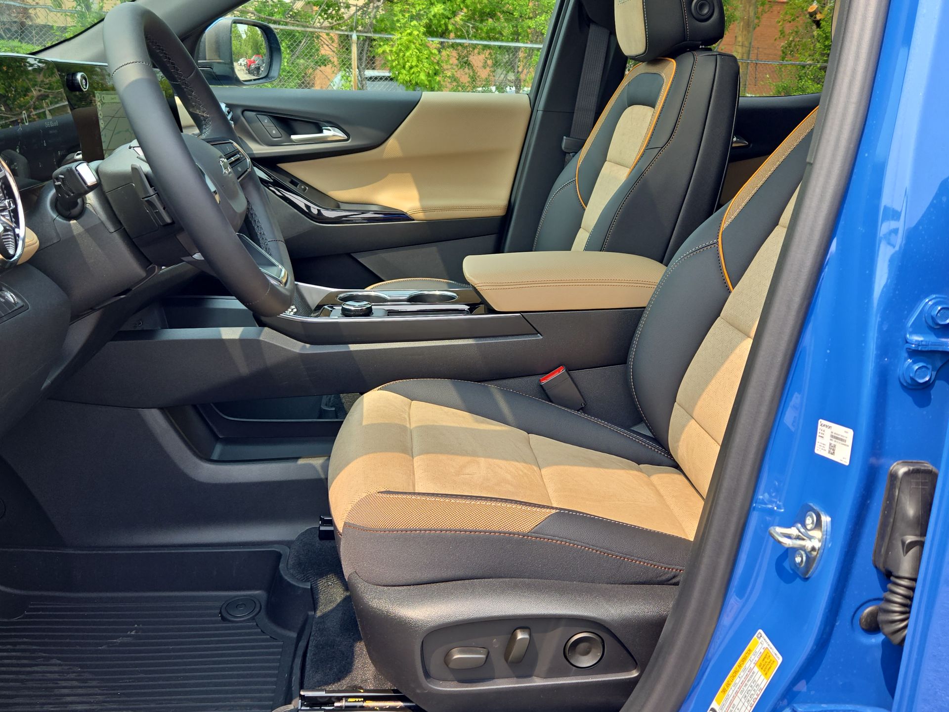 2026 Chevrolet Equinox ACTIV photo 22