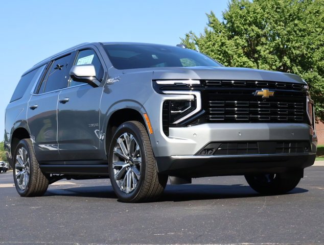 2026 Chevrolet Tahoe High Country's photo