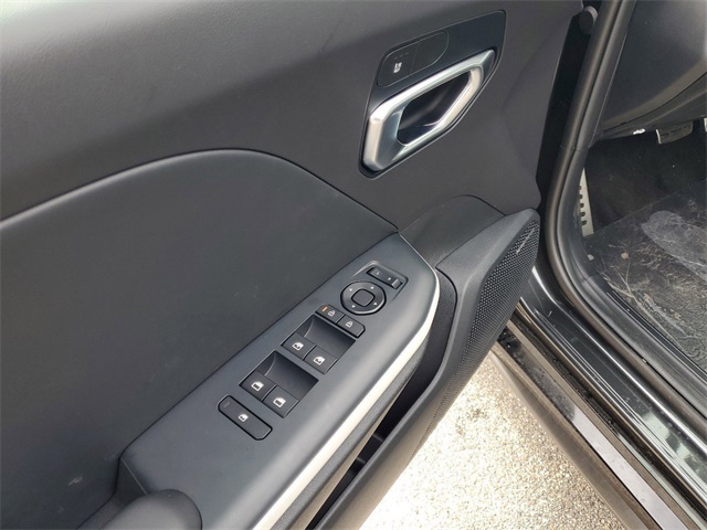 2025 Kia K4 GT-Line Turbo photo 6