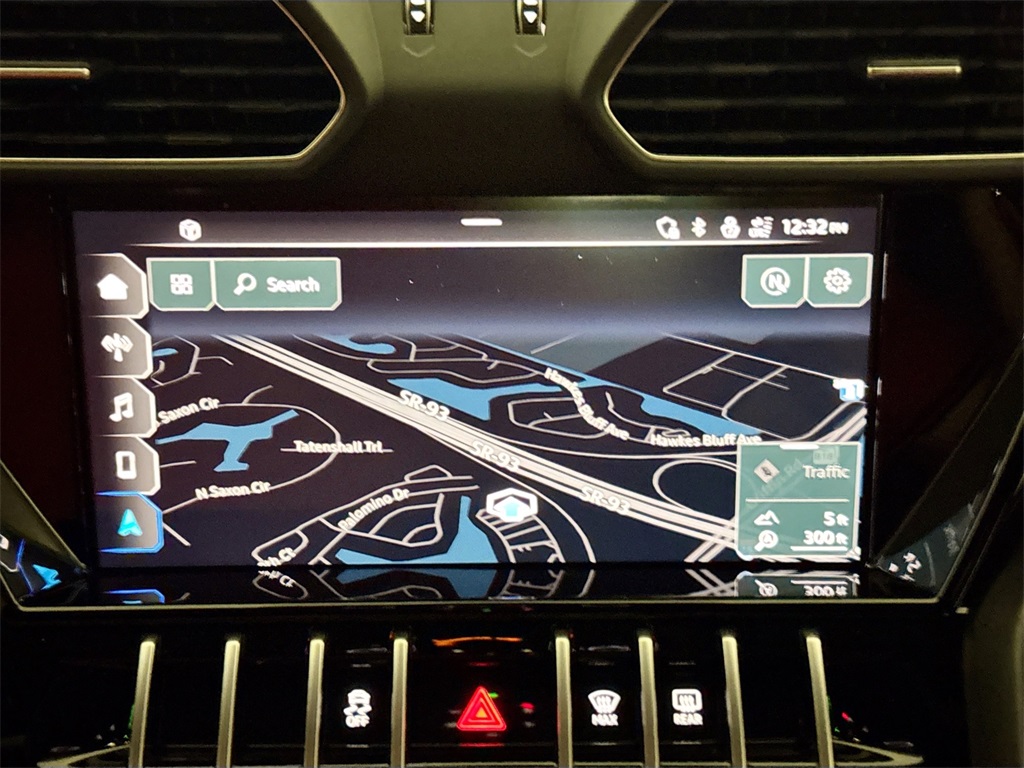 2022 Lamborghini Urus photo 13