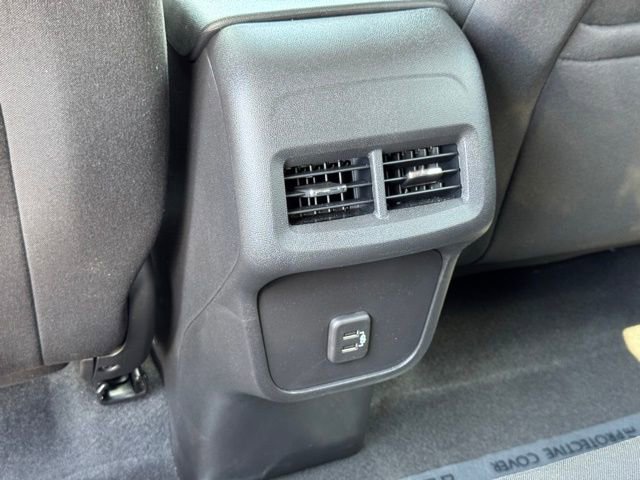 2022 Chevrolet Equinox LT photo 36