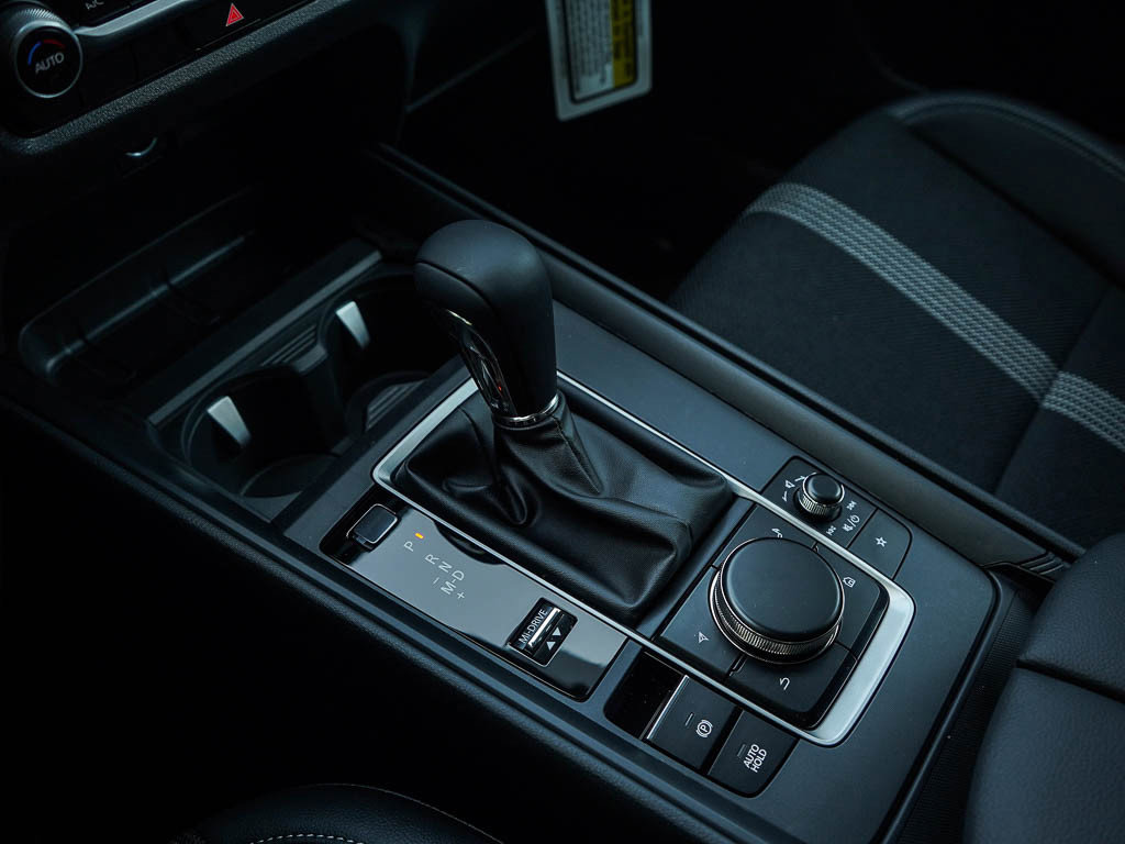 2025 Mazda CX-50 2.5 Select photo 24