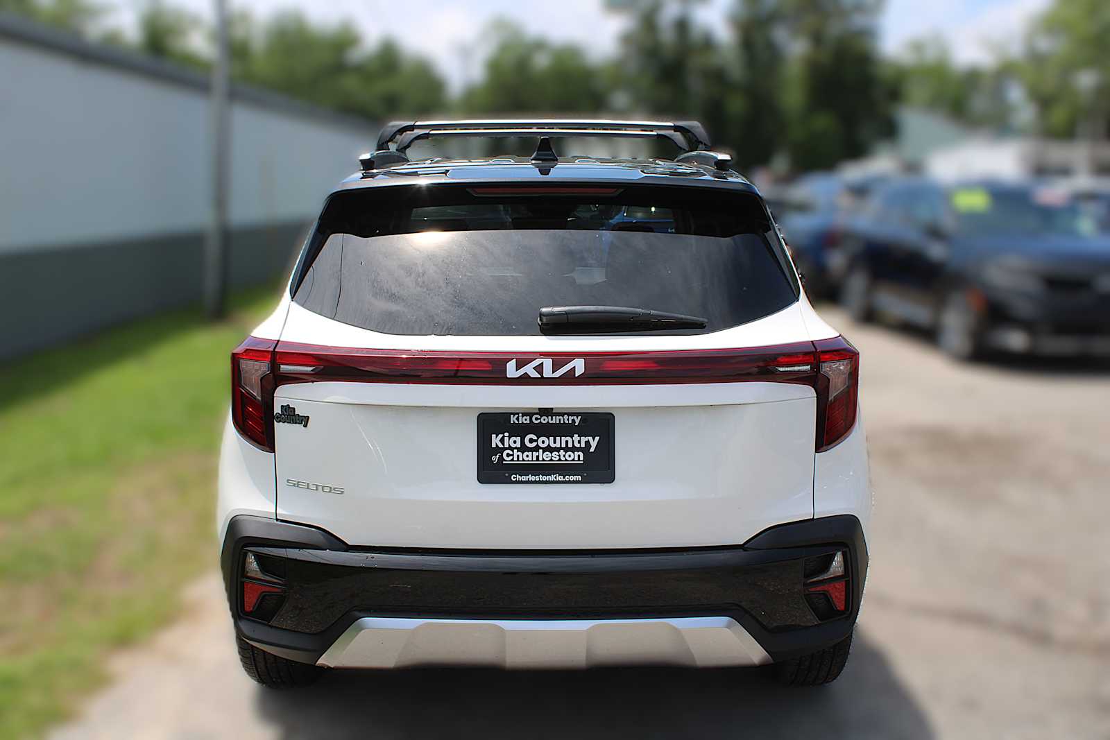 2025 Kia Seltos S photo 13
