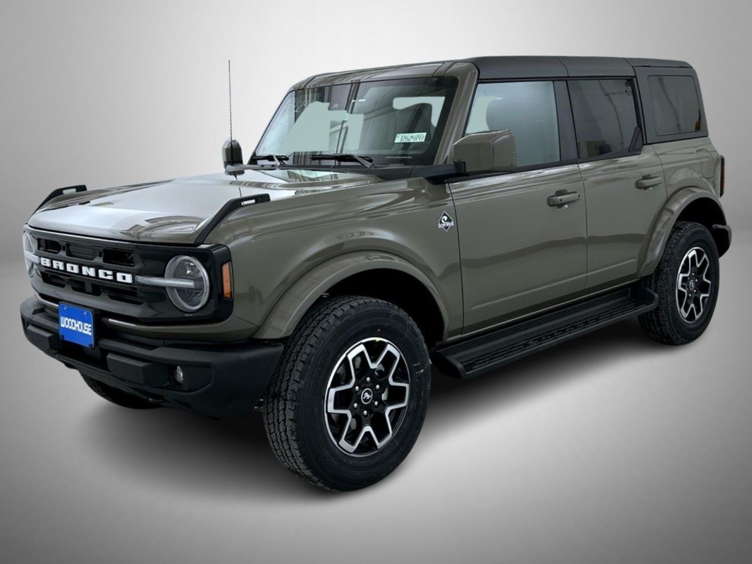 2025 Ford Bronco 4-Door Outer Banks's photo