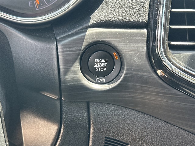 2021 Jeep Grand Cherokee Laredo X photo 20
