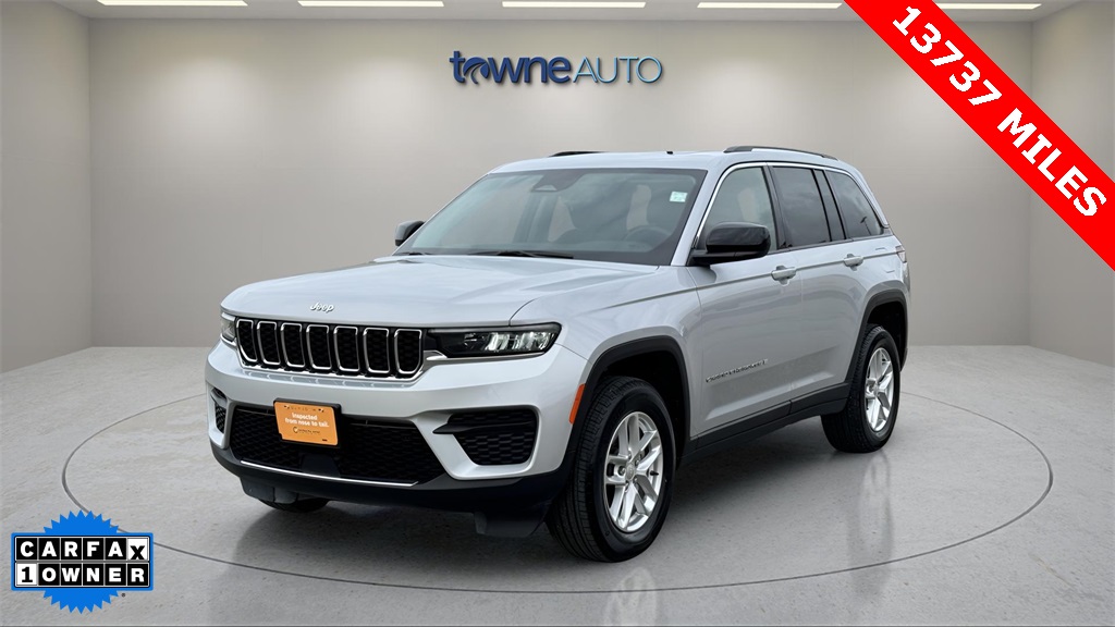 2023 Jeep Grand Cherokee Laredo